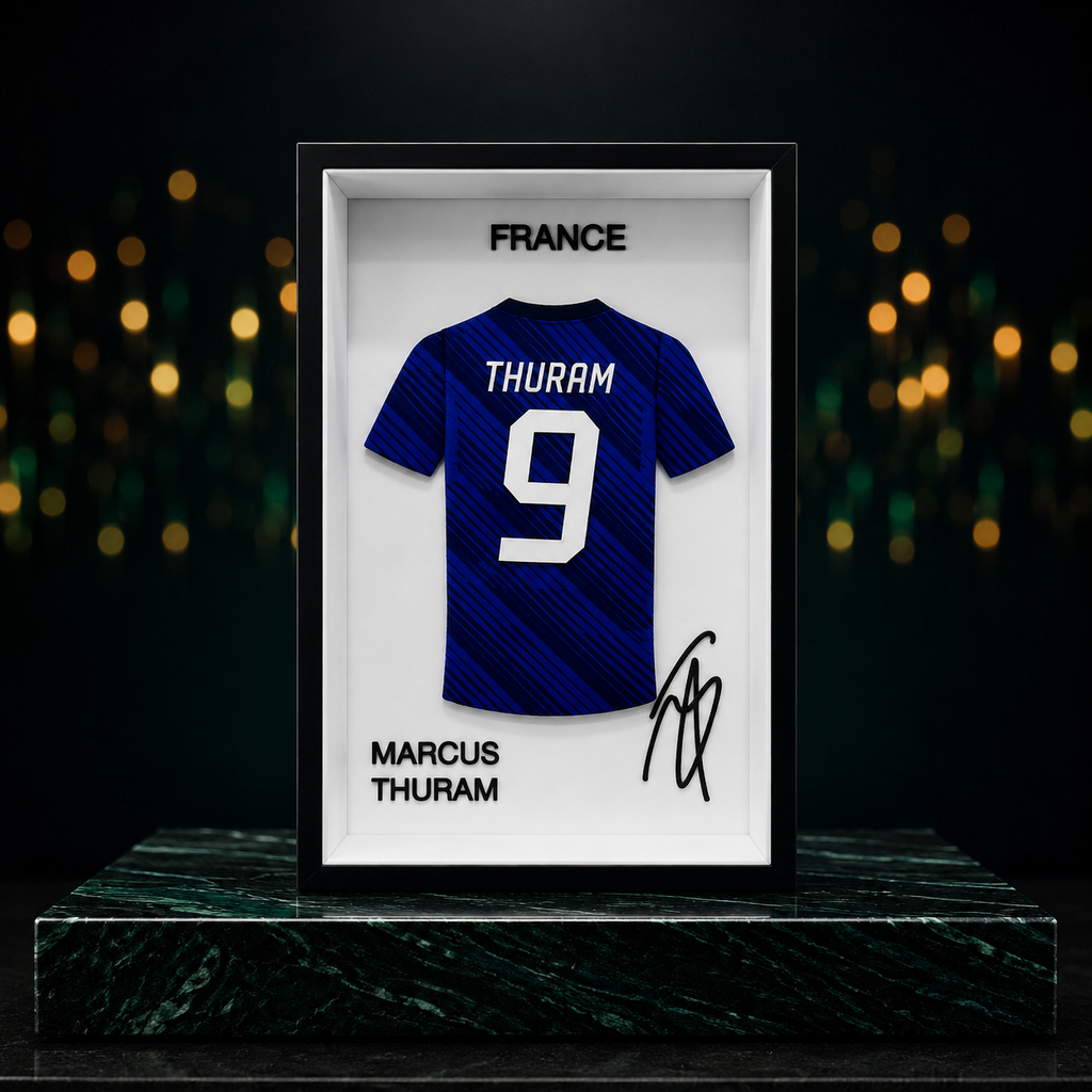 Marcus Thuram - Équipe de France #9 | Cadre Jersey 3D Premium